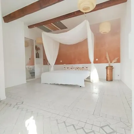Studio Spacieux Apartmán